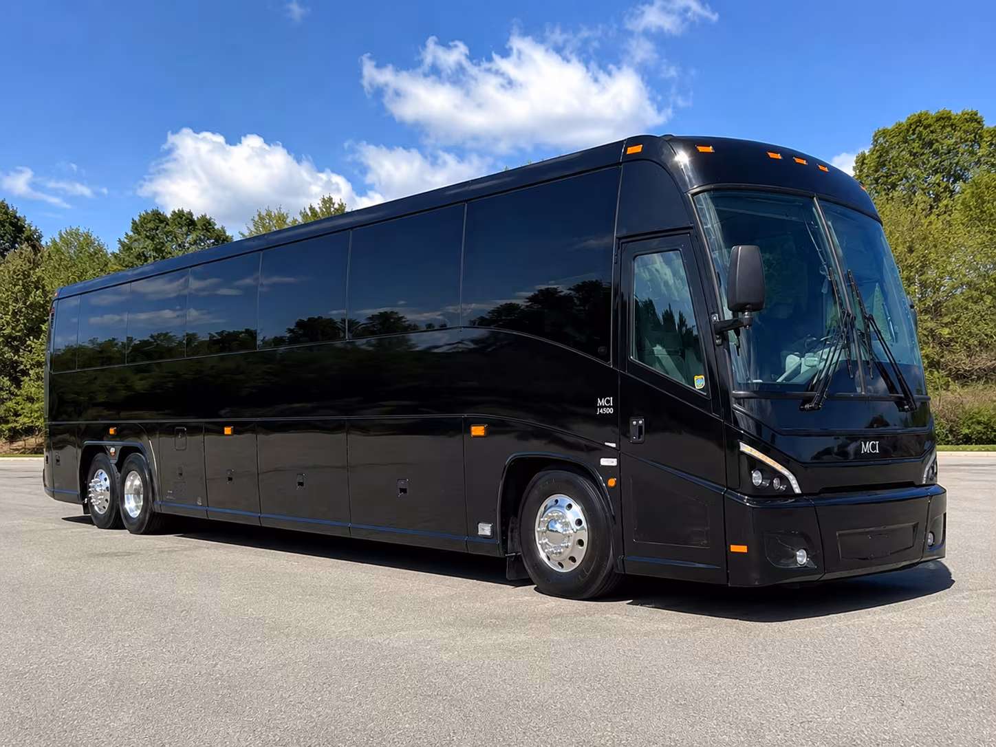 davis wedding shuttles from hotel blocks to your venue